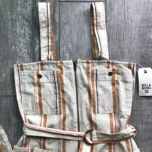 🔥🔥BILLABONG - LIGHT THE NIGHT JUMPSUIT🔥🔥 - Picture 6 of 8